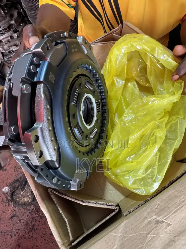 Hyundai Veloster Pressure Plate - Brand New - 1