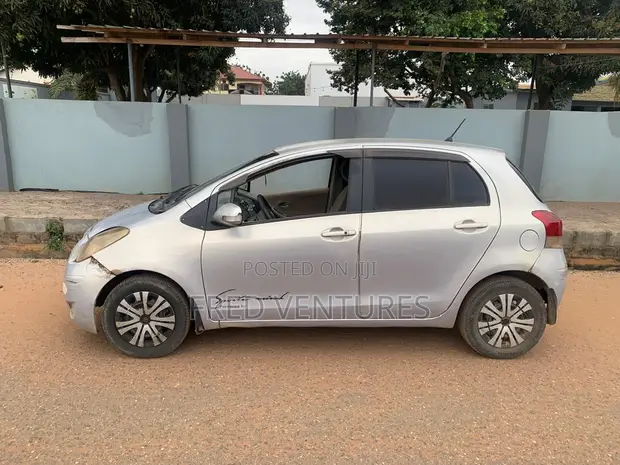 Toyota Vitz Parts (2009) - 1