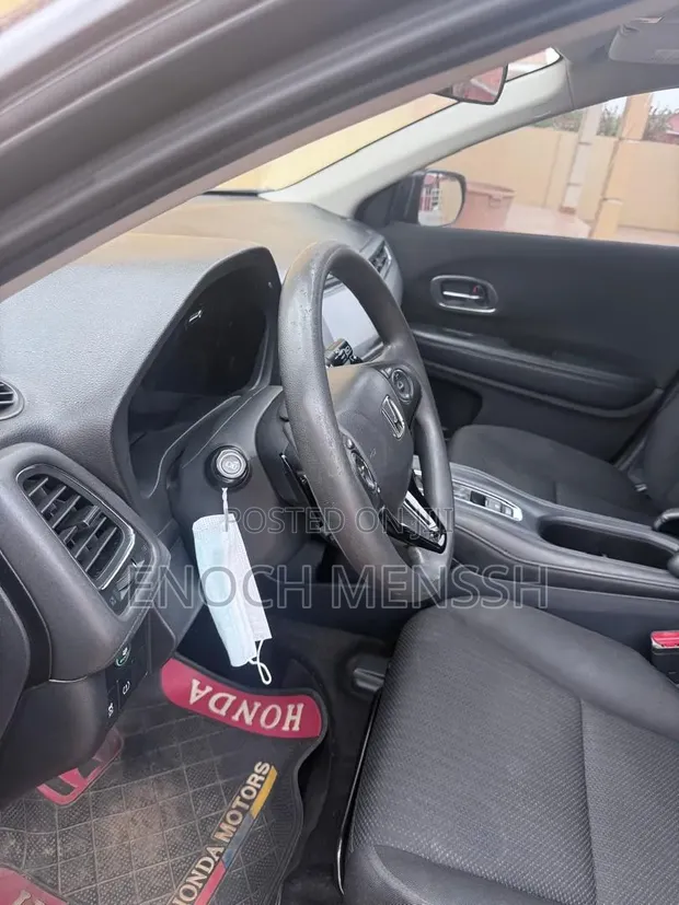 Honda HR-V EX AWD 2018 Black - 1
