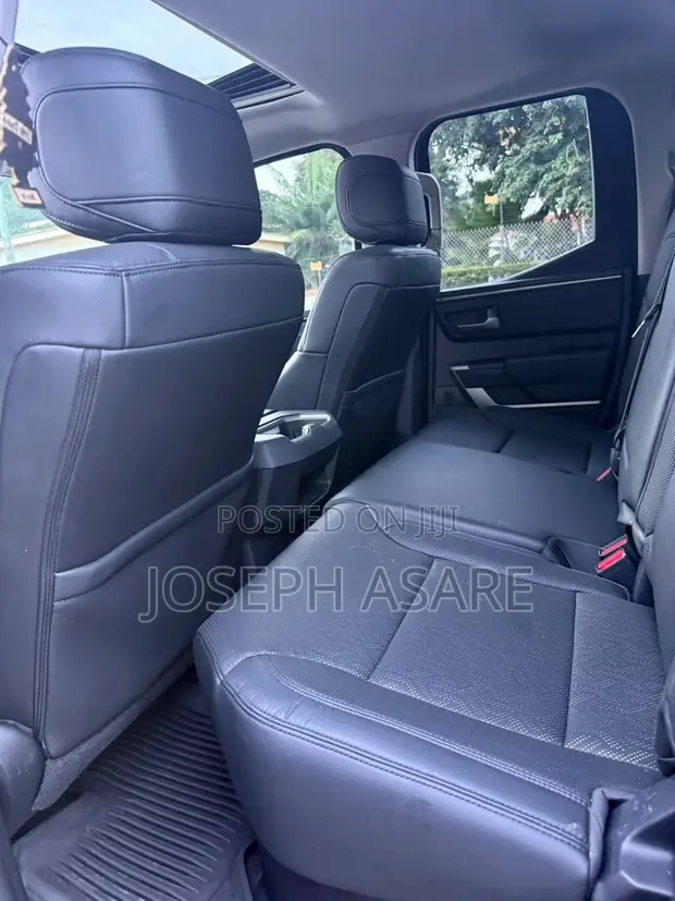 2022 Toyota Tundra Limited Black - 1