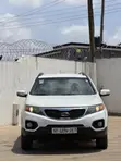 2016 Kia Sorento 4dr SUV White - 3