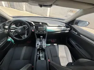 Honda Civic 2018 Gray