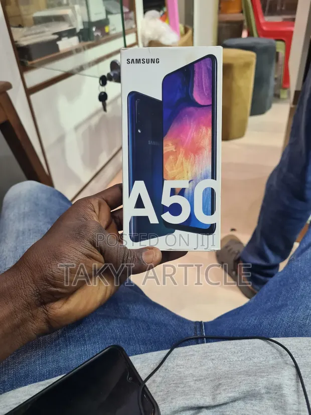 New Samsung Galaxy A50 64GB Black - 1