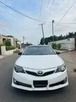 2014 Toyota Camry SE Sedan - 5