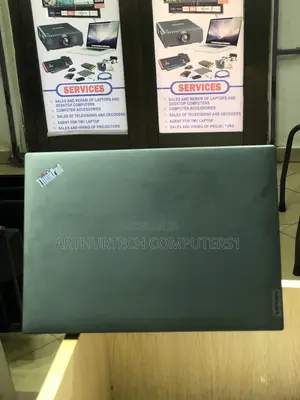 Lenovo ThinkPad E14 Gen 5 Laptop - 8GB RAM, 256GB SSD