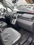 Toyota Voxy V 2WD 8-Seater 2012 Black - 5