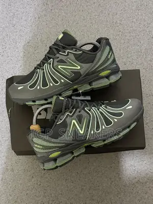 Joe Freshgoods x New Balance 1890 Finger Waves Sneakers
