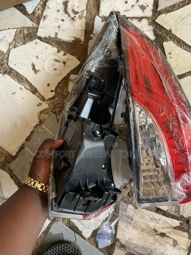 Toyota Corolla 2020 Tail Light - 1