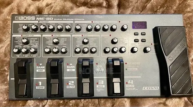 BOSS ME80 Guitar Multi-Effects Pedal - 1