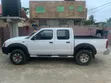 Nissan Hardbody 2012 White - 3