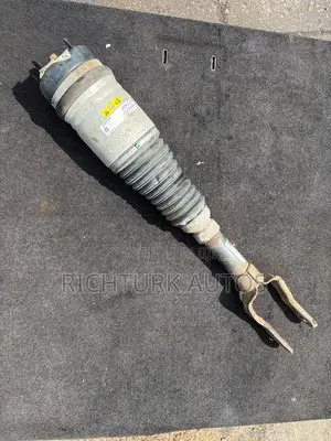 Jeep Grand Cherokee Front Shock Absorbers (Pair) - 2012-2020