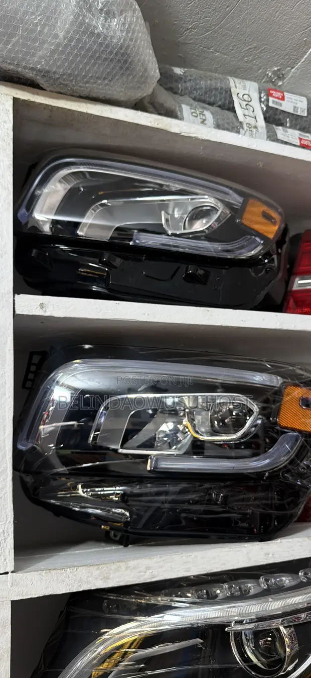 Mercedes-Benz GLB LED Headlight - 1