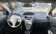 Toyota Yaris 2012 Silver - 4