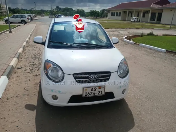 Kia Morning 2010 White - 1