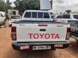 Toyota Hilux 2010 White - 4