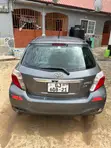 Toyota Yaris 2013 Gray - 3