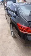 Mercedes-Benz E400 2015 Black - 3