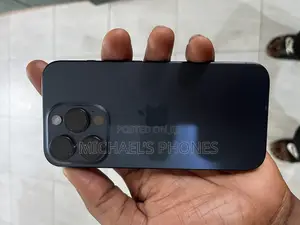 Apple iPhone 15 Pro 256GB Blue