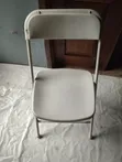 Foldable Plastic Chairs (Set of 6) - 2