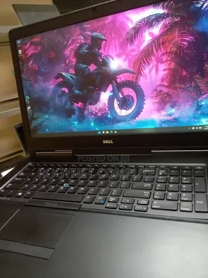 Dell Precision 7710 Laptop - Intel Core i7, 16GB RAM, 256GB SSD