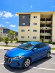 2017 Hyundai Elantra SE Sedan FWD (2.0L 4cyl 6M) Blue - 4
