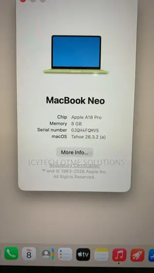 Apple MacBook 8GB Intel Core i5 512GB SSHD