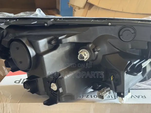 Toyota RAV4 2016-2018 Left Headlight - Brand New - 1
