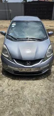 Honda Fit 2012 Gray - 2