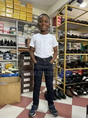 Quality Blueblack Jeans Trousers for Boys (Sizes 20-28)