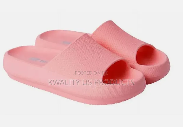 32 Degrees Women's Cushion Slide Sandals - Size 41/42 - 1