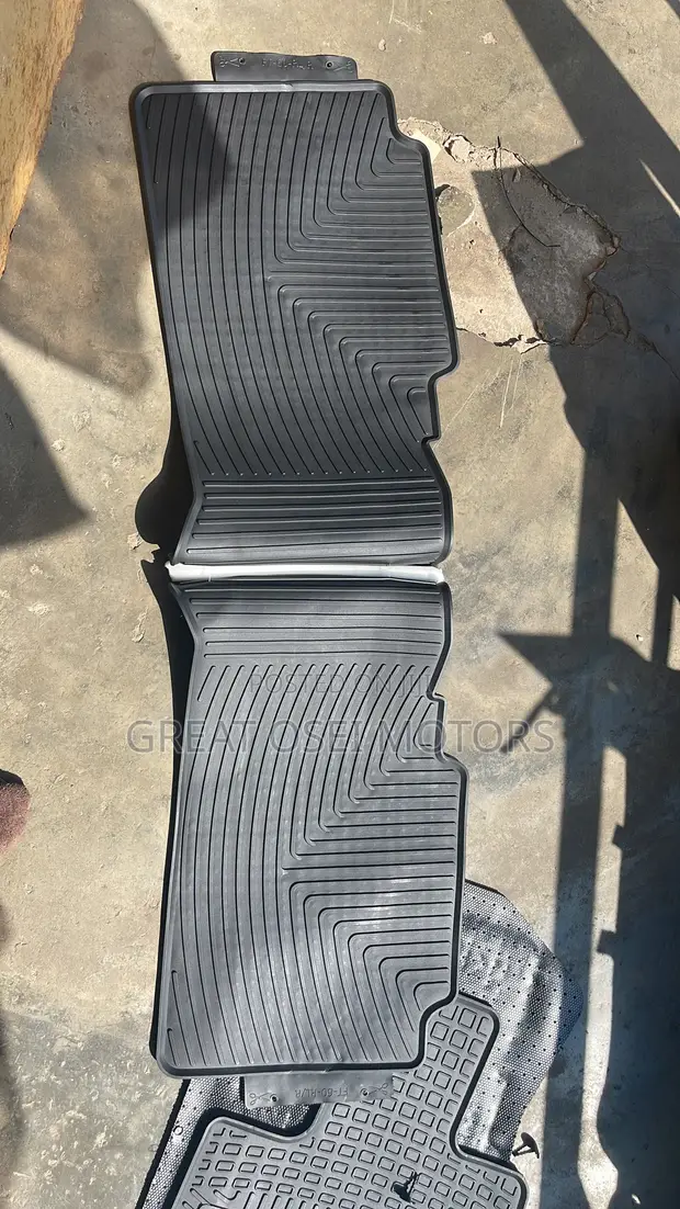 Toyota Tundra Original Floor Mats - 1