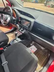 Toyota Vitz 1.3 FWD 3dr 2014 Red - 3
