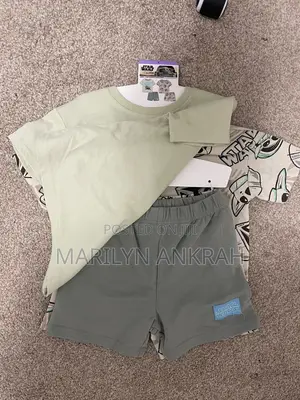 Star Wars 4-Piece Toddler Boy Outfit (2 Tops, 2 Shorts)