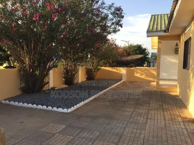 3 Bedroom House for Rent at Devtraco Estate Comm25 - 1