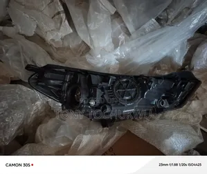 Hyundai Tucson Headlights (2016-2018)