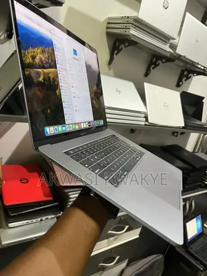 Apple MacBook Pro 2017 16GB RAM, 256GB SSD
