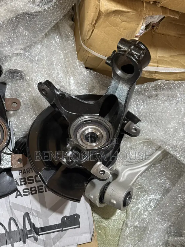 Honda Civic Front Hub (2017-2023) - 1