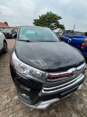 Toyota Highlander 2015 Black