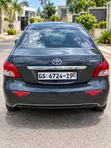 Toyota Yaris 2010 Black - 5