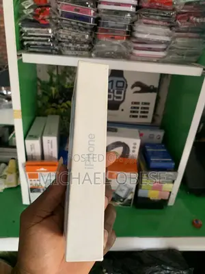 New Apple iPhone 15 128GB Blue