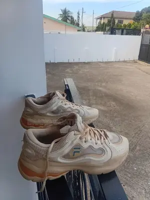 Fila Sneakers - Cream/White with Orange Sole
