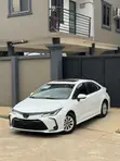 New Toyota Corolla 2022 White - 2