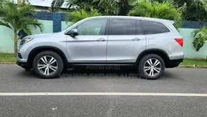 2017 Honda Pilot EX SUV 4WD Gray