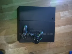 PS4 Standard 500GB with 9 Games