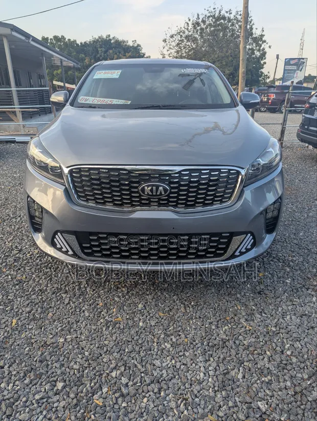2020 Kia Sorento 2.4L L FWD SUV - 1