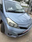 Toyota Vitz 2012 Blue - 3