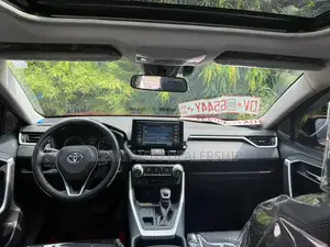 2022 Toyota RAV4 XLE Premium Burgundy