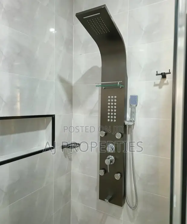 3-Bedroom House with Boys Quarters in Oyarifa Mall Area - 1