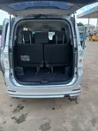Toyota Voxy 2011 Silver - 2