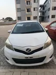 Toyota Vitz 1.3 FWD 5dr 2013 White - 1